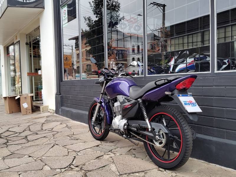 HONDA - CG 125 - 2012/2012 - Roxa - Sob Consulta