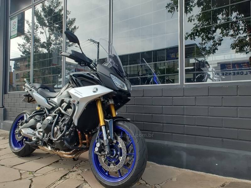 YAMAHA - MT - 2019/2020 - Preta - Sob Consulta