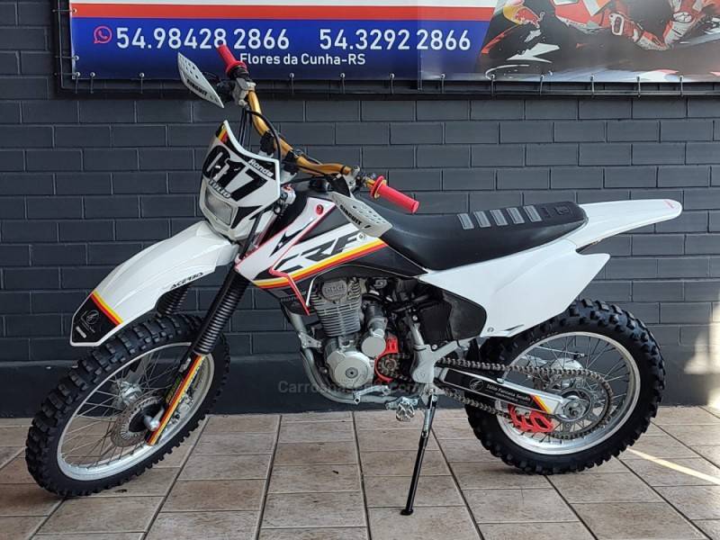 HONDA - CRF 230F - 2018/2019 - Vermelha - R$ 19.900,00