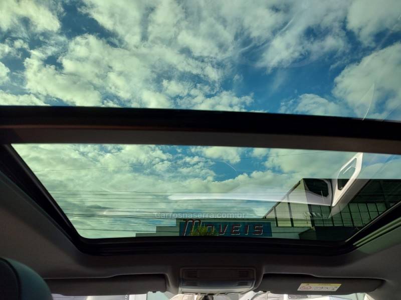 VOLKSWAGEN - T-CROSS - 2021/2021 - Branca - Sob Consulta
