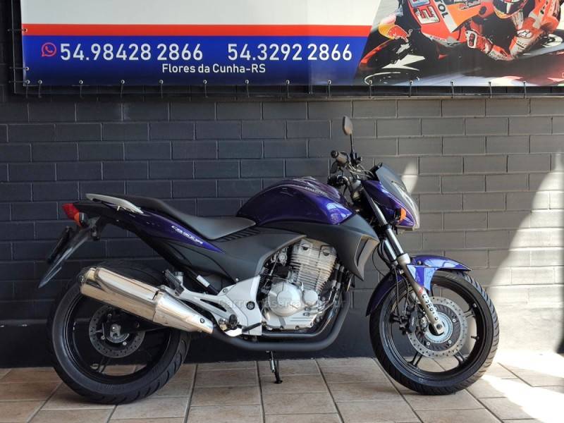 HONDA - CB 300R - 2011/2011 - Azul - Sob Consulta