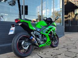 KAWASAKI - NINJA 300 - 2014/2014 - Verde - Sob Consulta