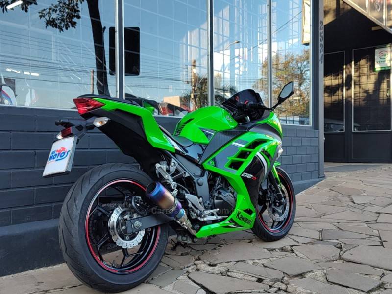 KAWASAKI - NINJA 300 - 2014/2014 - Verde - Sob Consulta