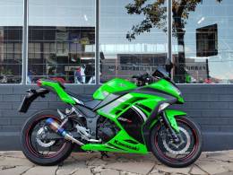 KAWASAKI - NINJA 300 - 2014/2014 - Verde - Sob Consulta
